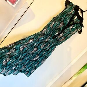 Feather Dress button down collar top + Slip